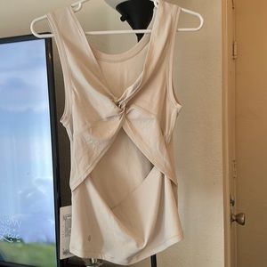 Nulu Back-Twist Yoga Tank